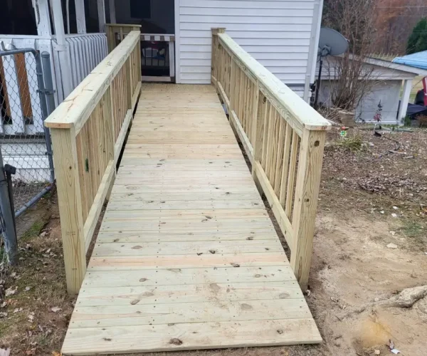 deck-fence-painting-tulsa